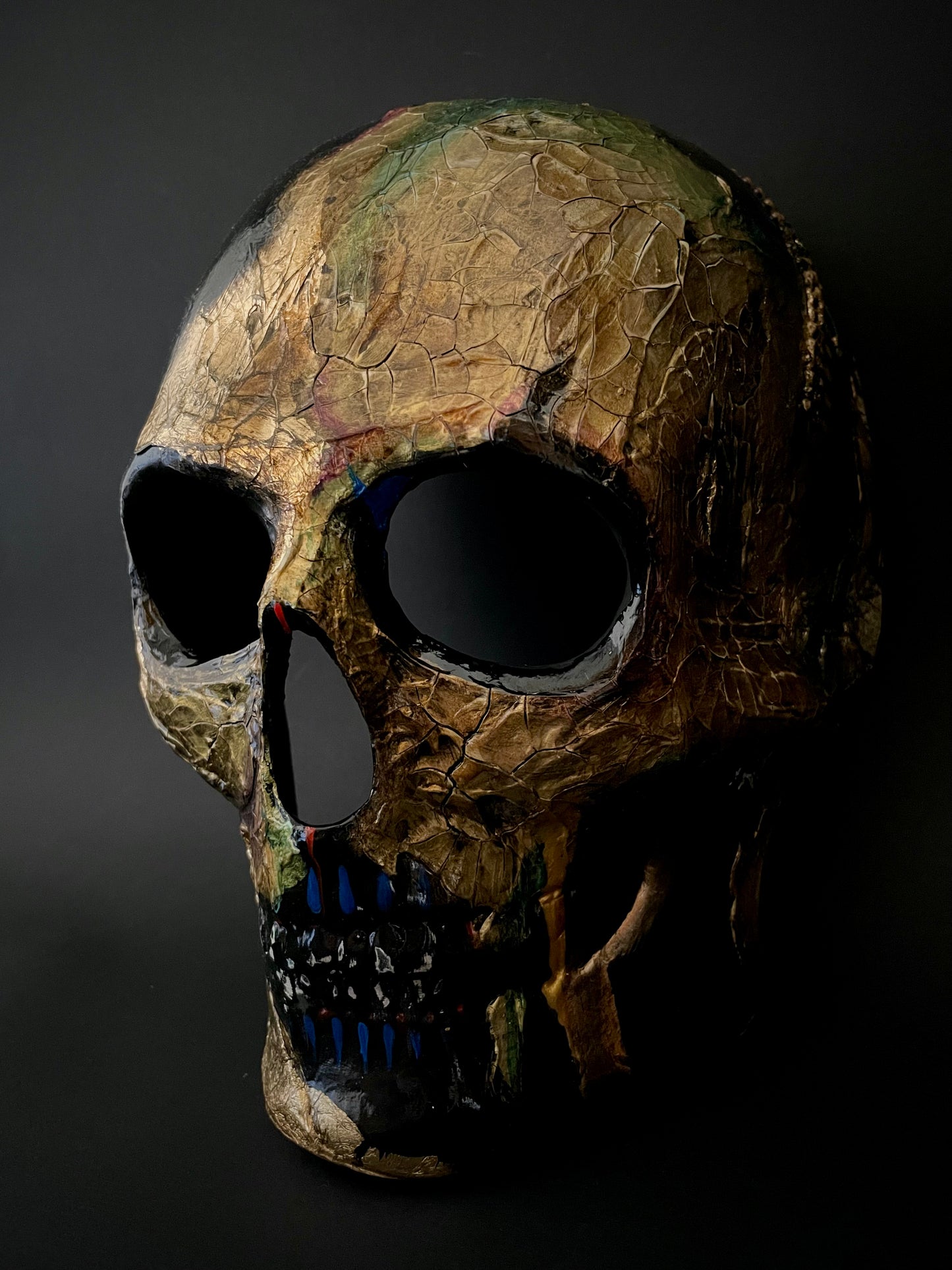 Gold skull mask for men