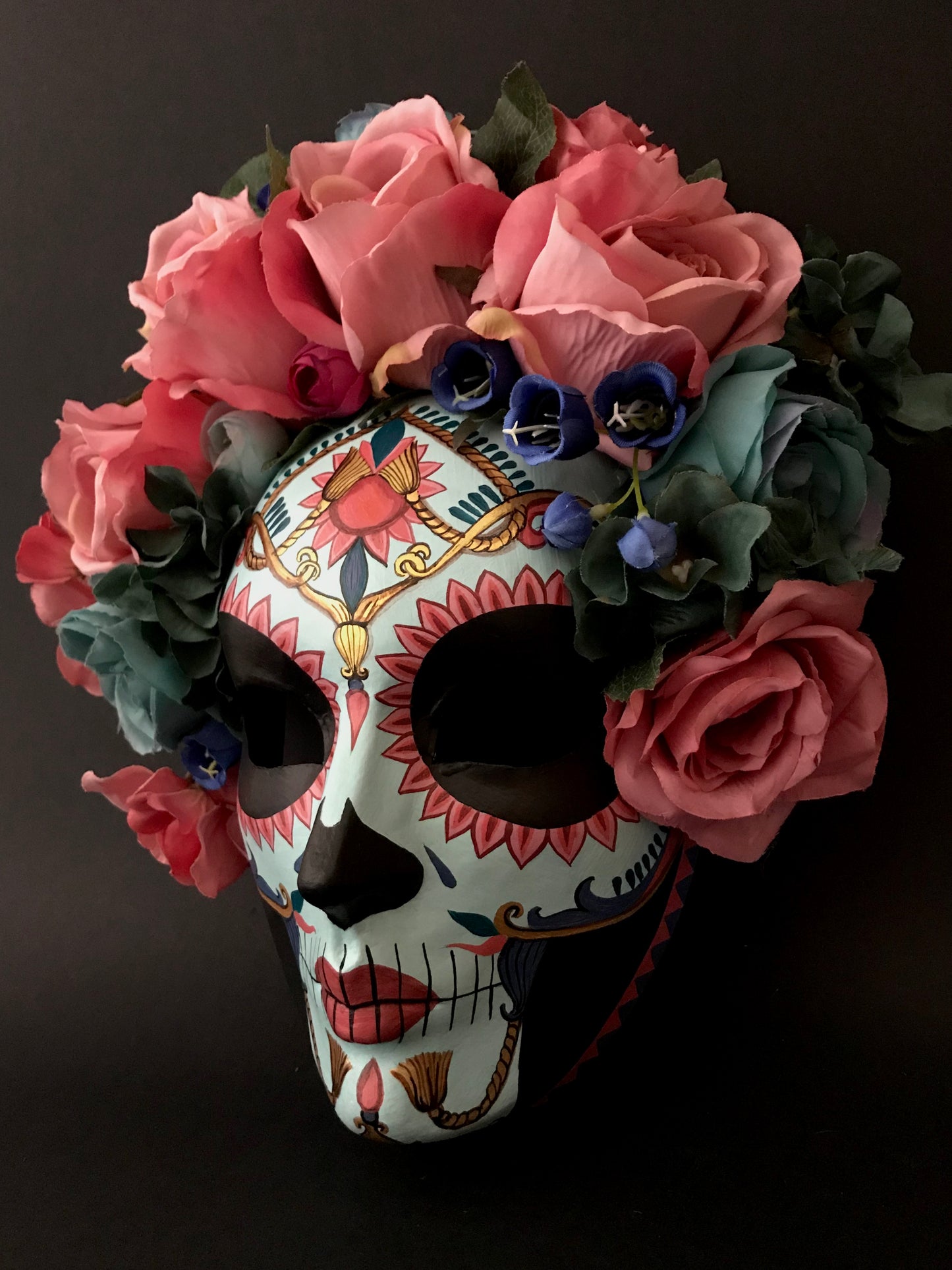 Catrina mask with pink and blue roses