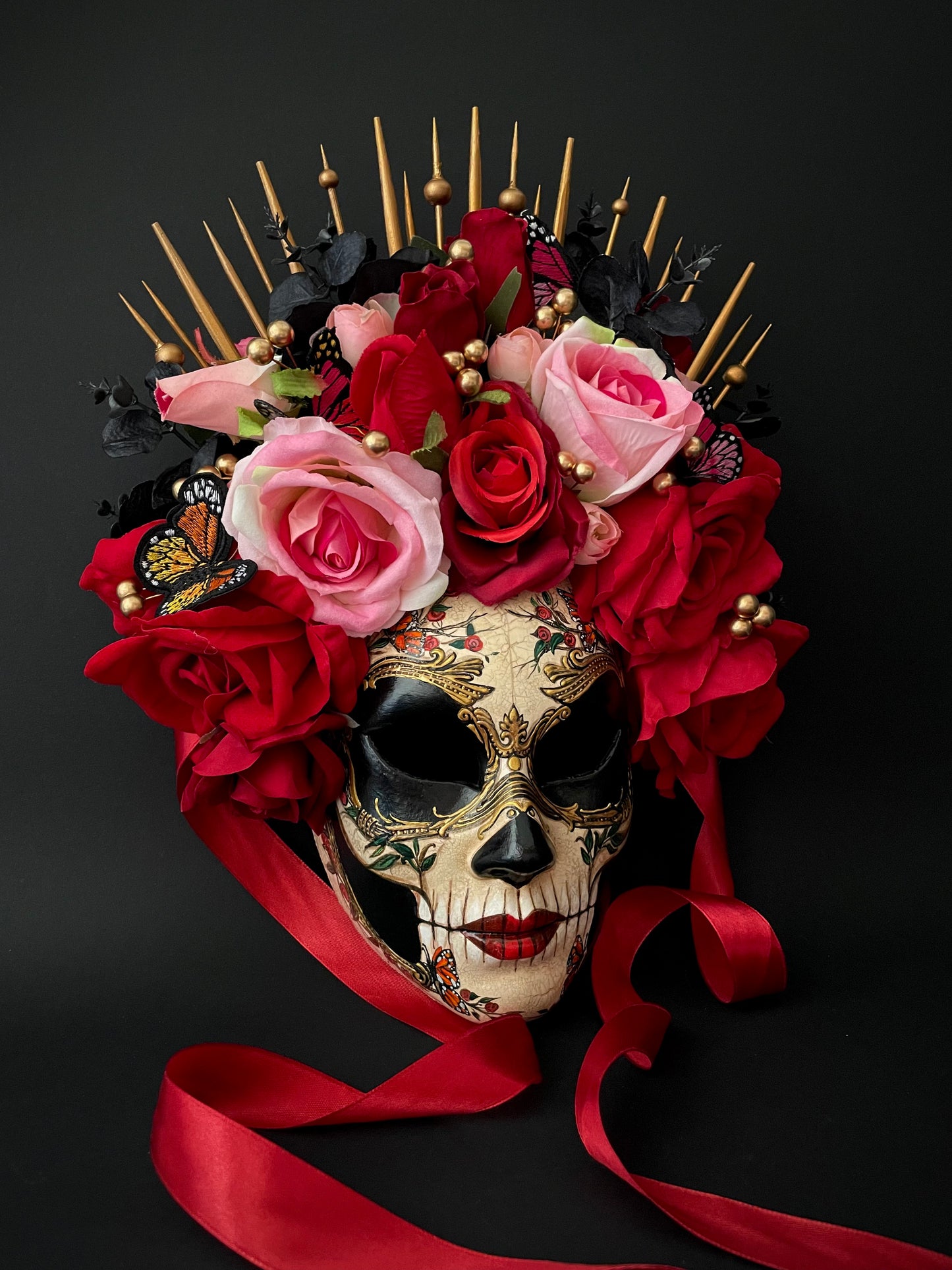 Catrina mask with butterflies