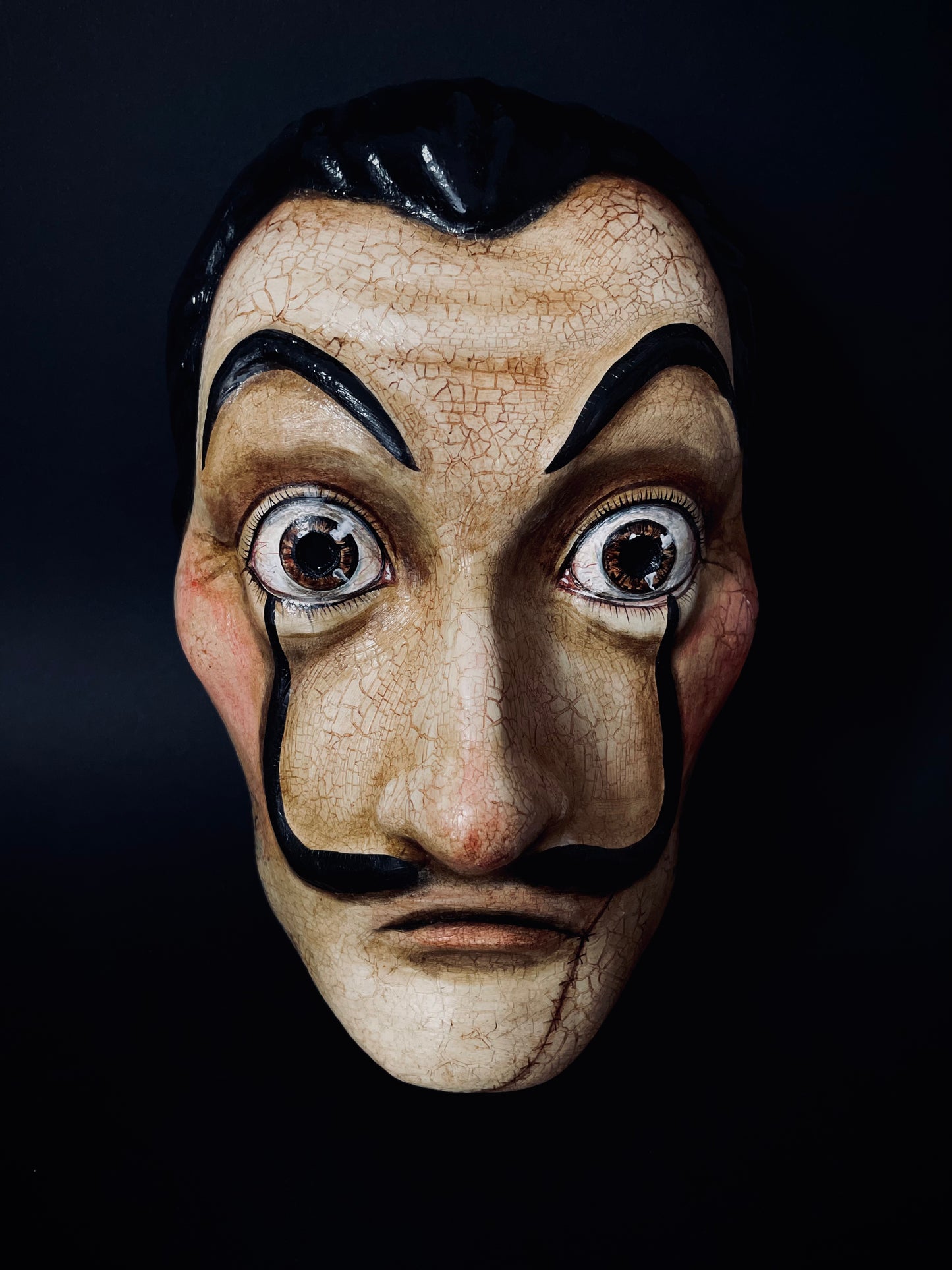 Dali mask