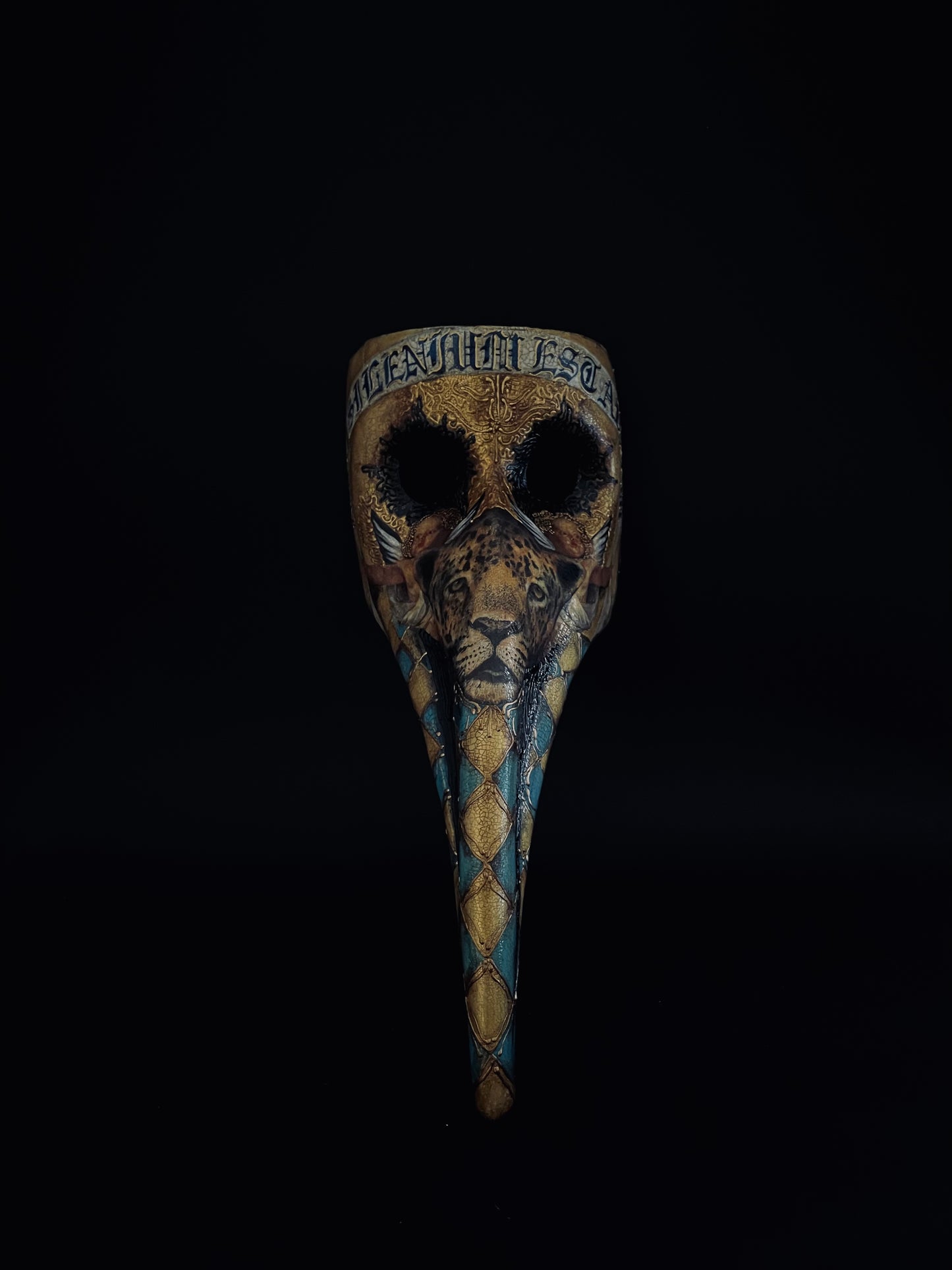 Medico della peste mask. The plague mask. Limited edition mask.