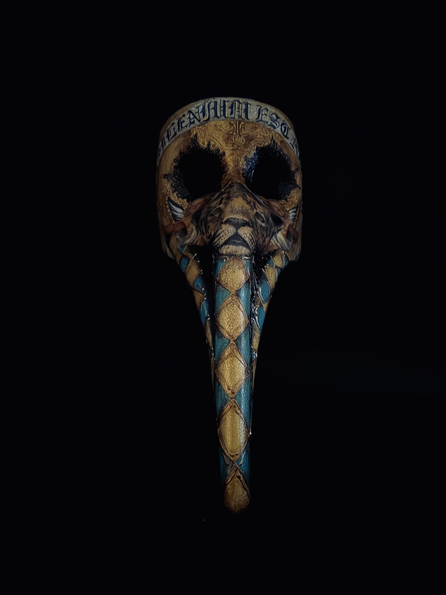 Medico della peste mask. The plague mask. Limited edition mask.