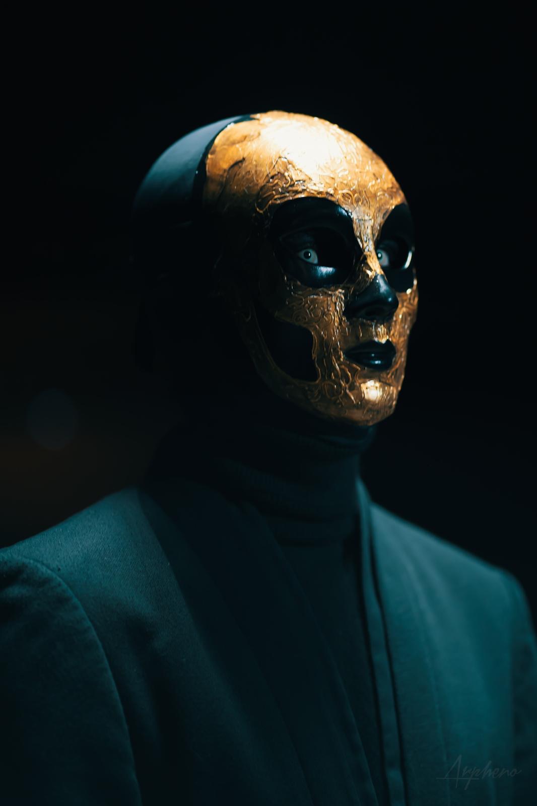 Handmade Black and Gold Masquerade Mask – Venetian Style Costume & Party Mask