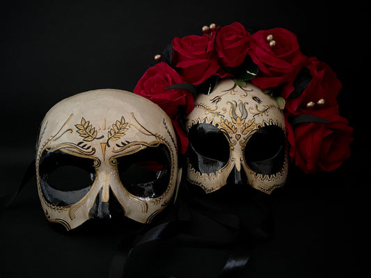 Couple’s days of the dead masks