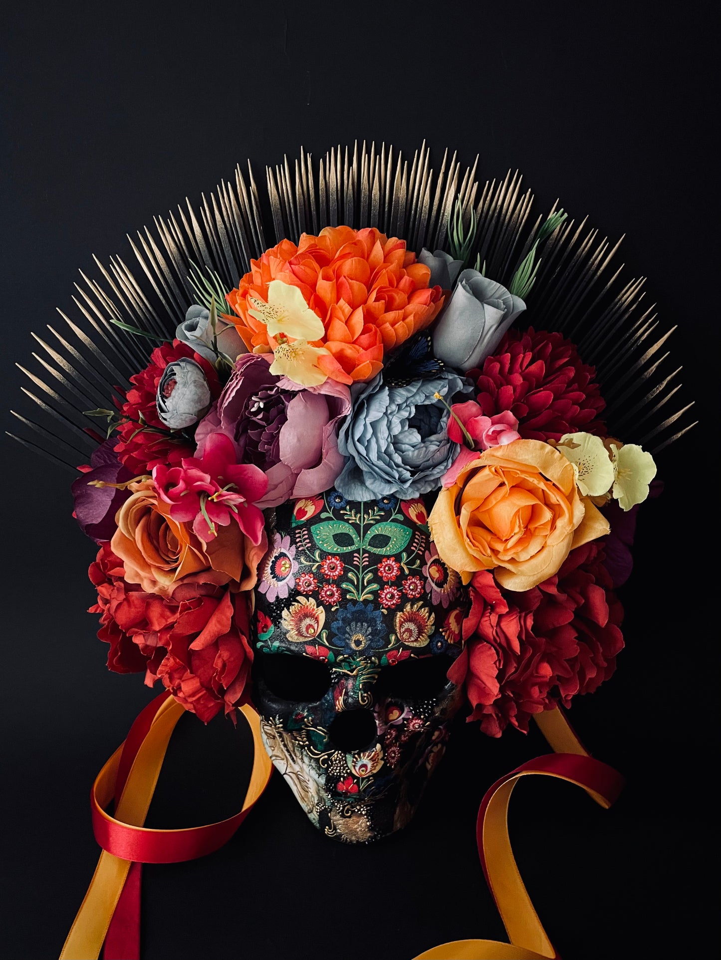 Santa Muerte mask. Skull mask with flowers