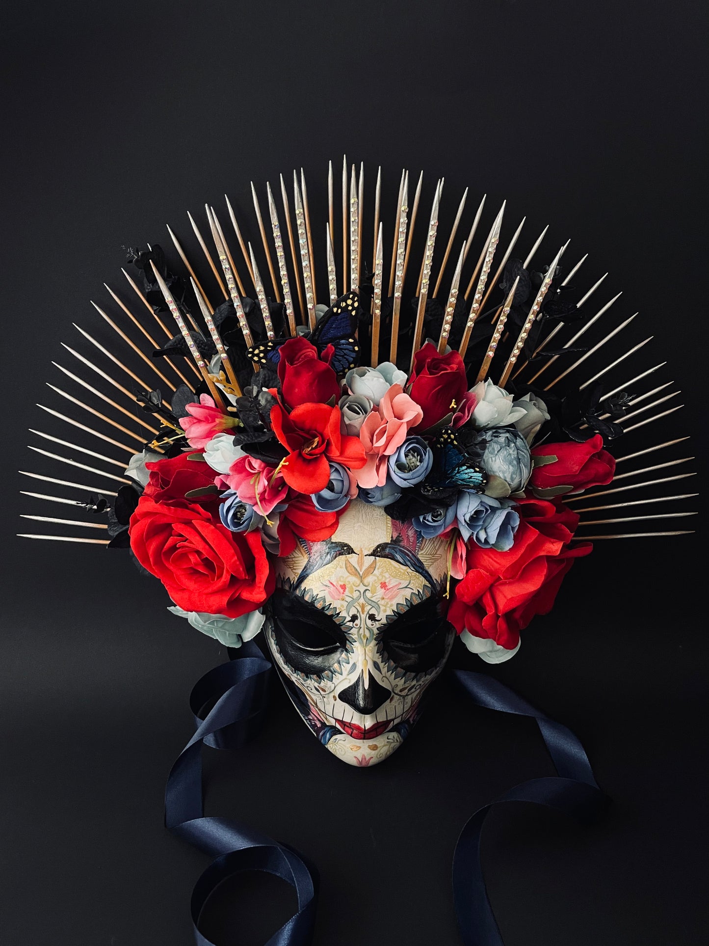 Catrina mask with hummingbirds