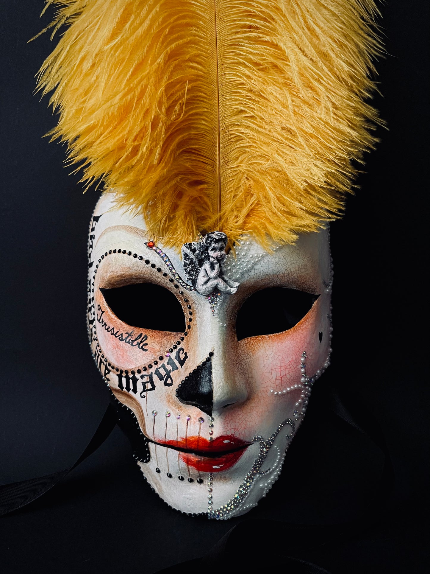 Masquerade Catrina. Feminist mask