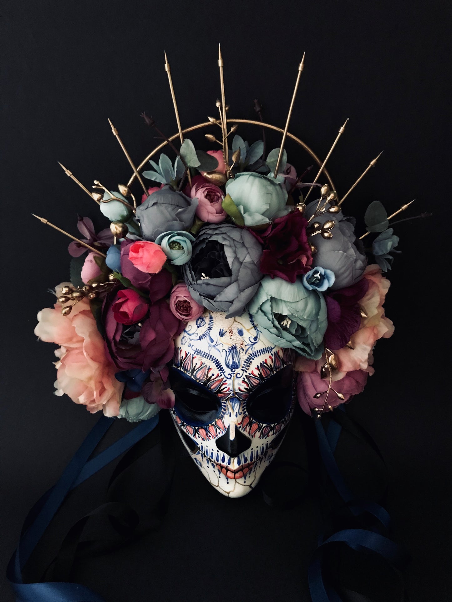 Catrina mask with peonies