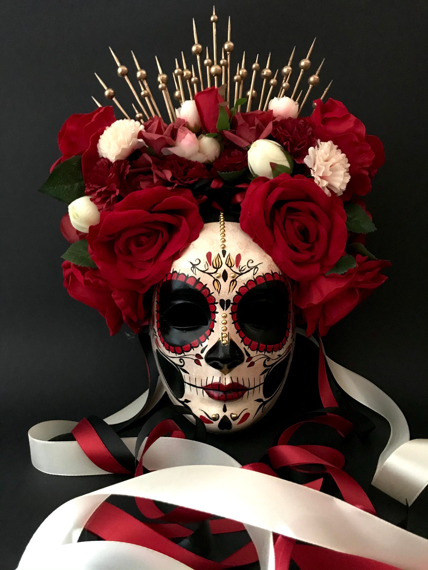 Catrina with red roses