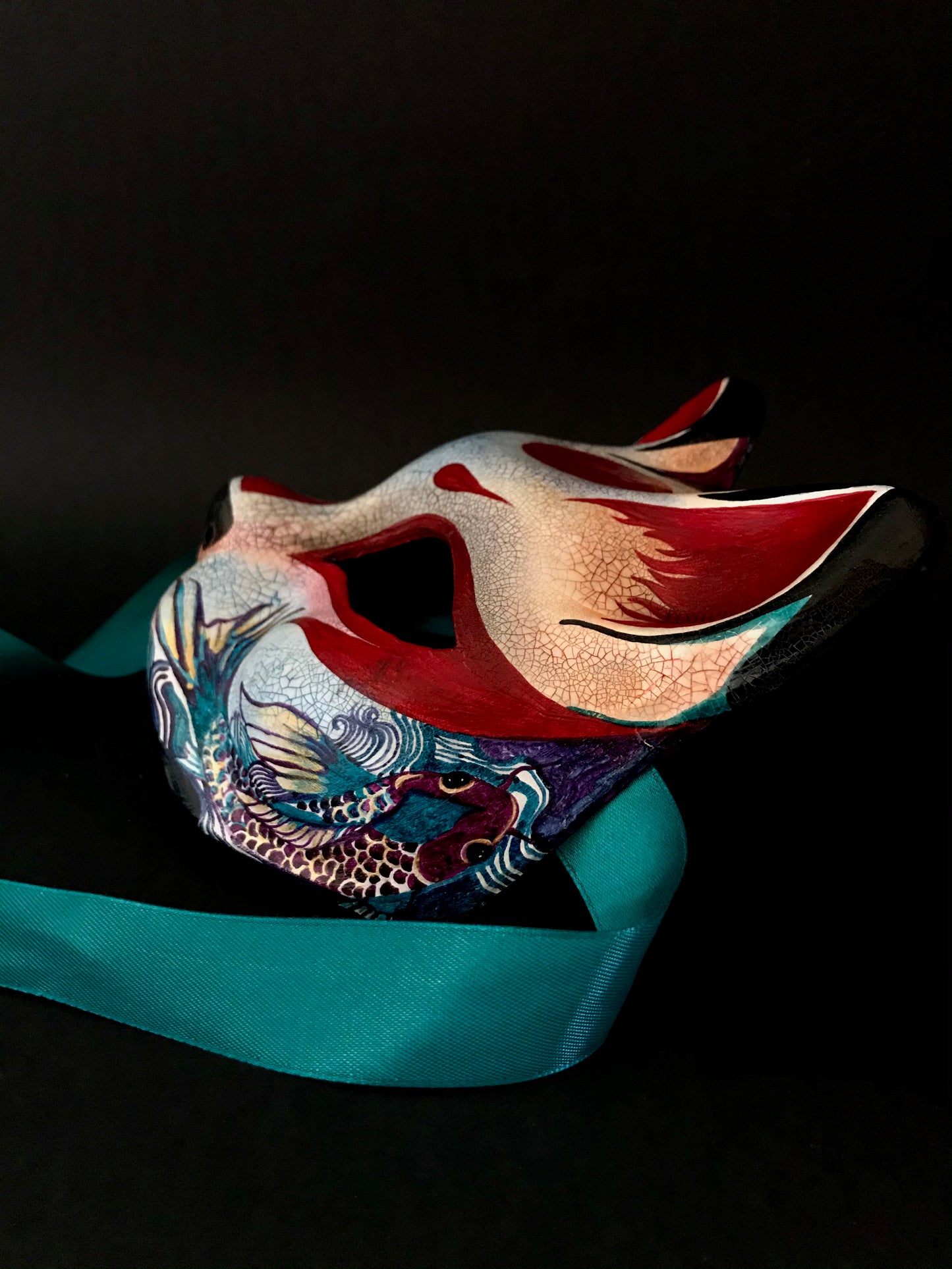 Kitsune mask with fish