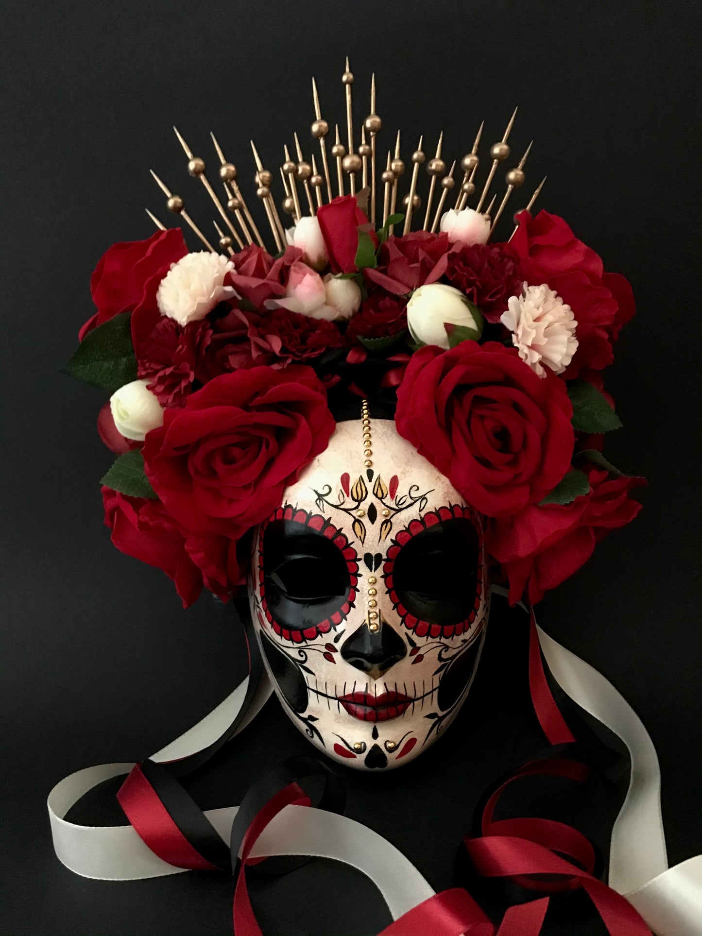 Catrina with red roses