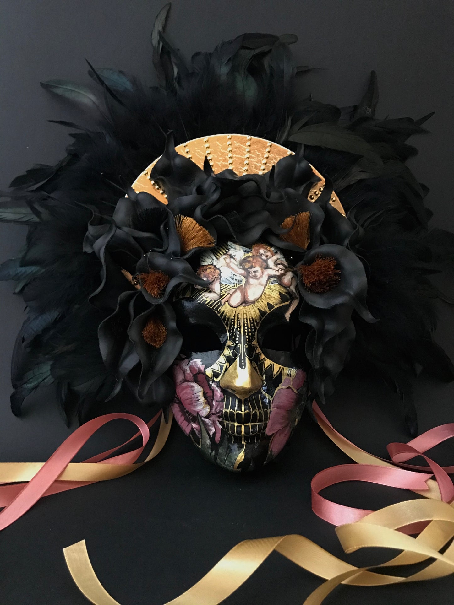 Catrina mask with black feathers