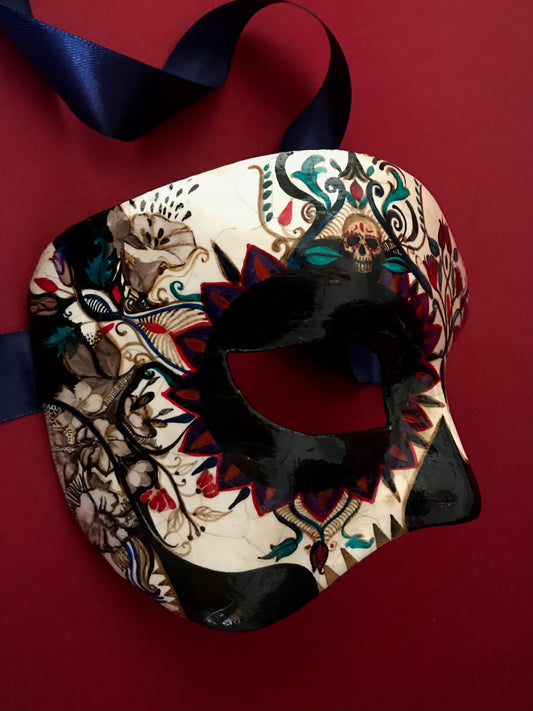 Day of the dead phantom mask