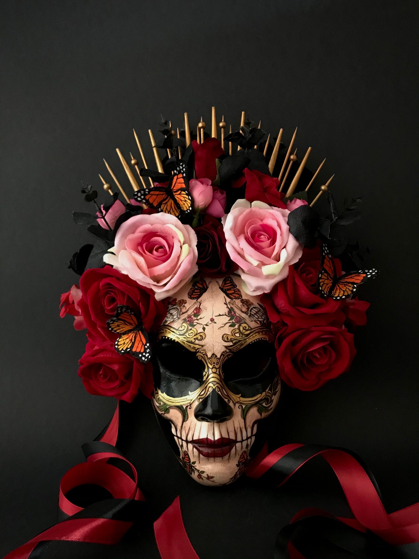 Catrina mask with angels and butterflies