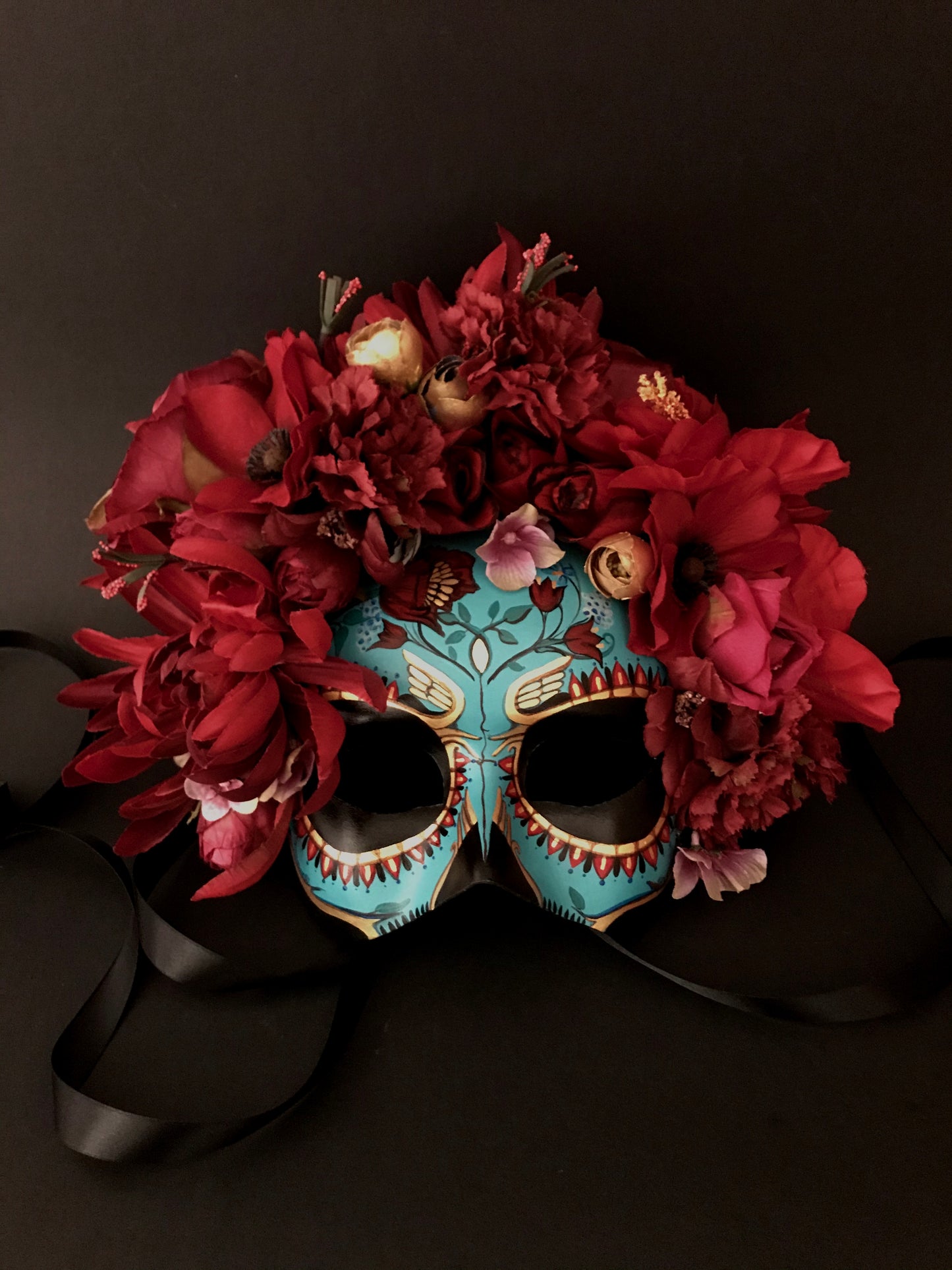 Half face blue Catrina mask