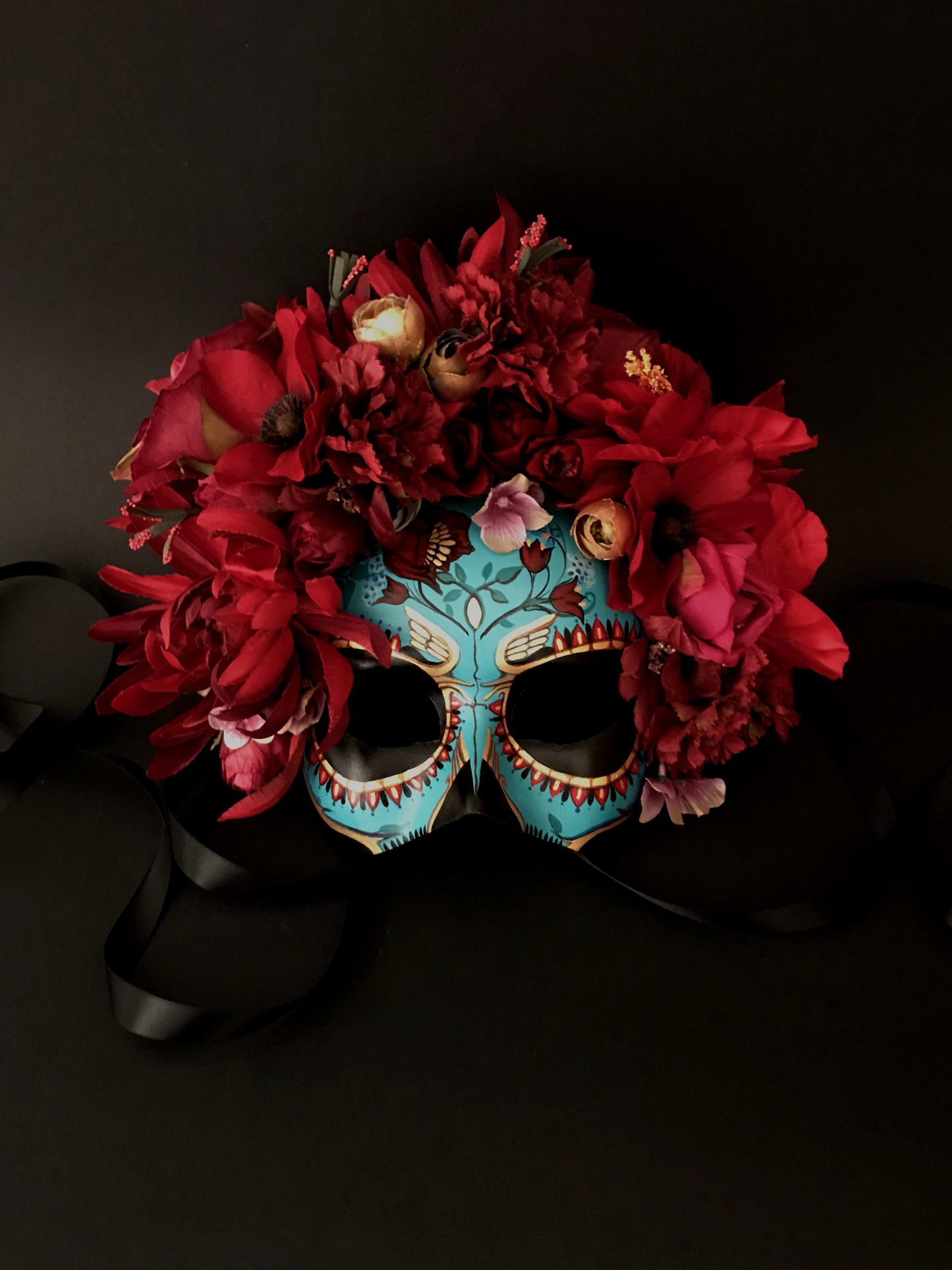 Half face blue Catrina mask